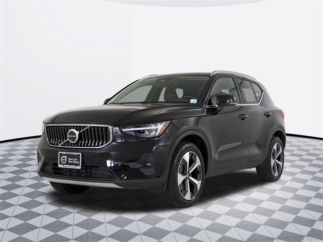 new 2024 Volvo XC40 car, priced at $41,159