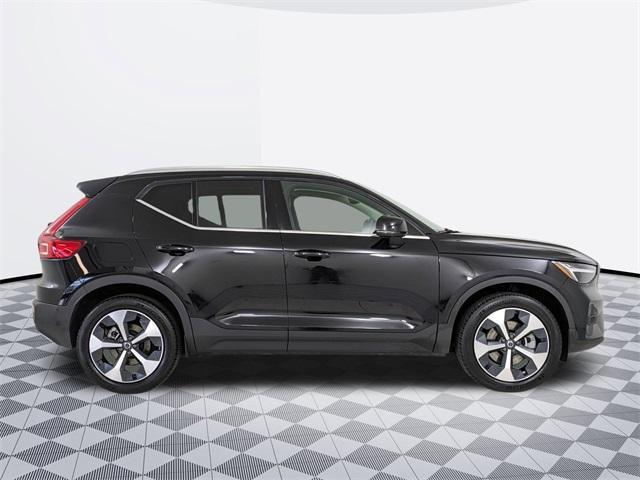 new 2024 Volvo XC40 car, priced at $41,159