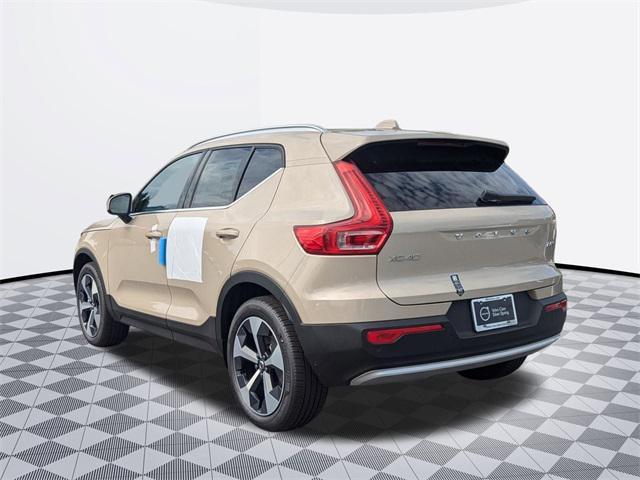 new 2025 Volvo XC40 car, priced at $43,895