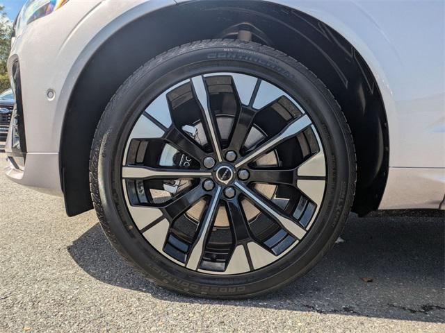 new 2026 Volvo XC60 car, priced at $54,985