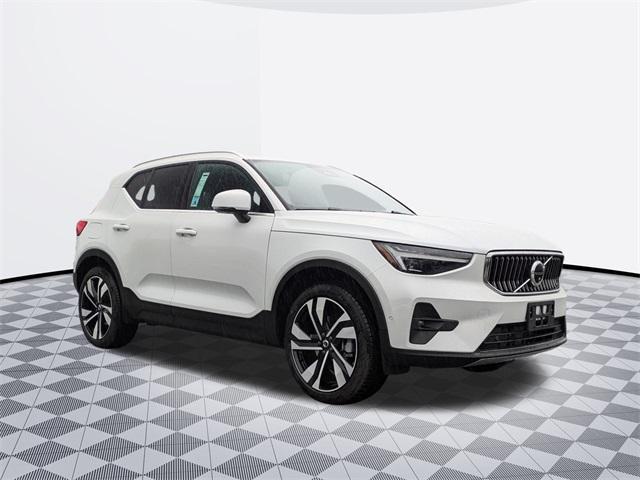 new 2025 Volvo XC40 car, priced at $48,790