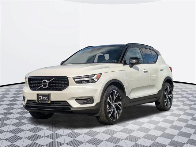 used 2022 Volvo XC40 car, priced at $34,500