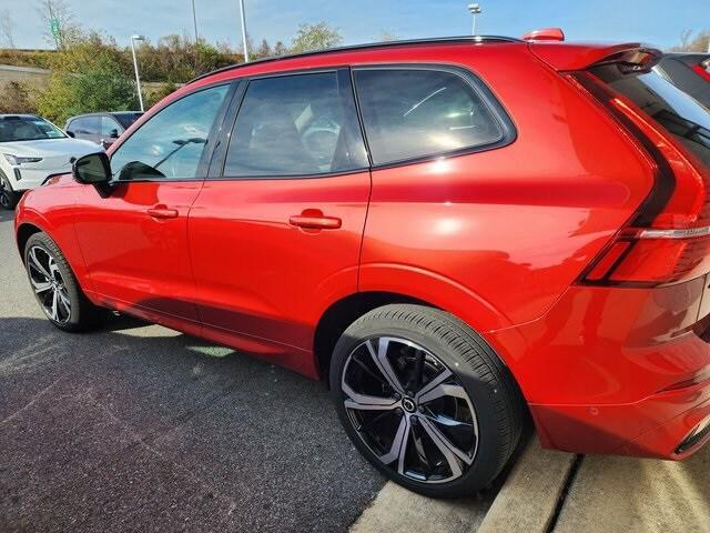 used 2023 Volvo XC60 car, priced at $45,200