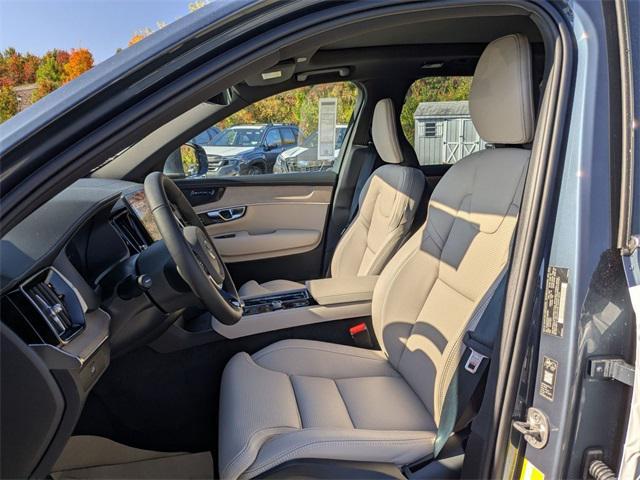 new 2026 Volvo XC90 car, priced at $71,145