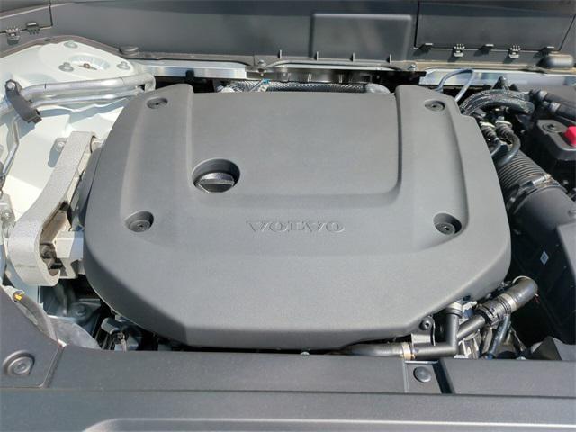 new 2025 Volvo XC90 car, priced at $70,845