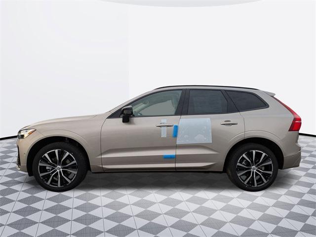 new 2025 Volvo XC60 car, priced at $53,045