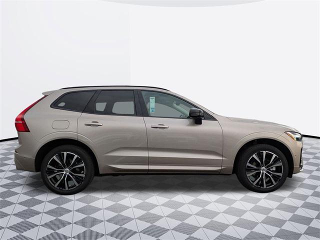 new 2025 Volvo XC60 car, priced at $53,045