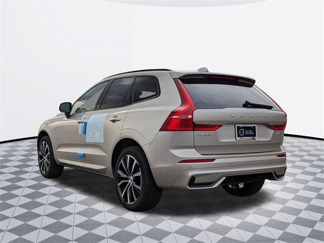 new 2025 Volvo XC60 car, priced at $53,045