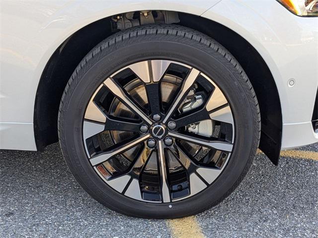 new 2026 Volvo XC60 Plug-In Hybrid car, priced at $66,285