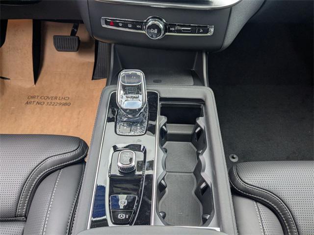 new 2026 Volvo XC90 car, priced at $72,155