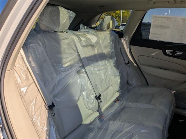 new 2026 Volvo XC60 car, priced at $60,095