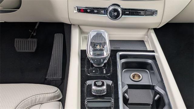 new 2026 Volvo XC60 car, priced at $58,695