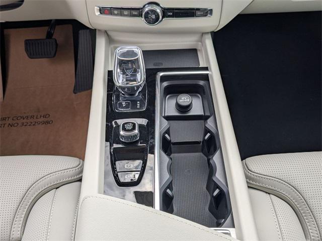 new 2026 Volvo XC60 car, priced at $60,095