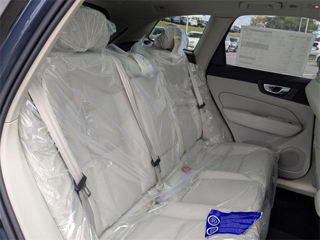 new 2026 Volvo XC60 car, priced at $60,095