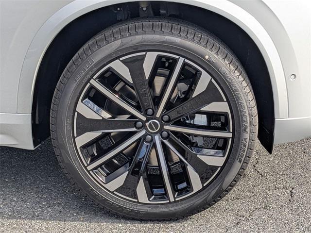 new 2026 Volvo XC90 car, priced at $78,775