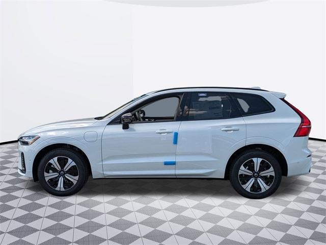 new 2025 Volvo XC60 Plug-In Hybrid car, priced at $65,035