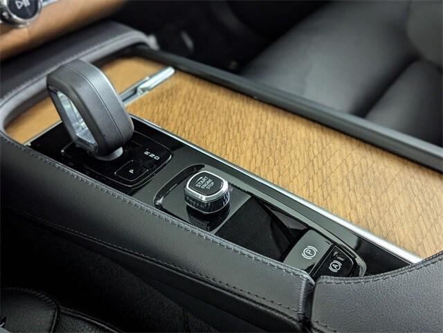 used 2023 Volvo XC90 car, priced at $39,500