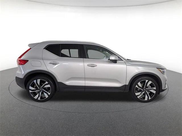used 2023 Volvo XC40 car, priced at $34,800