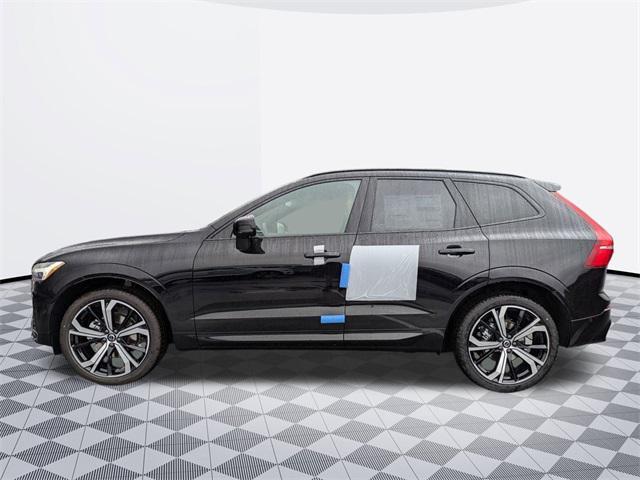 new 2025 Volvo XC60 car, priced at $58,235