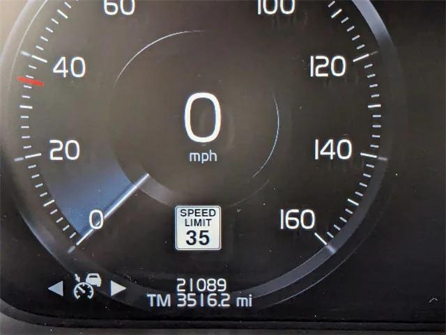 used 2022 Volvo XC90 Recharge Plug-In Hybrid car, priced at $55,000