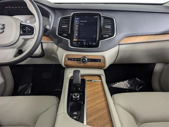 used 2022 Volvo XC90 Recharge Plug-In Hybrid car, priced at $55,000