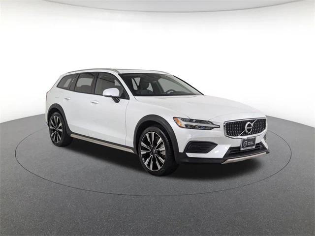 used 2020 Volvo V60 Cross Country car, priced at $31,500
