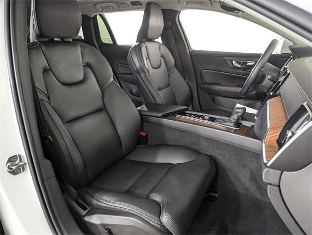 used 2020 Volvo V60 Cross Country car, priced at $31,500