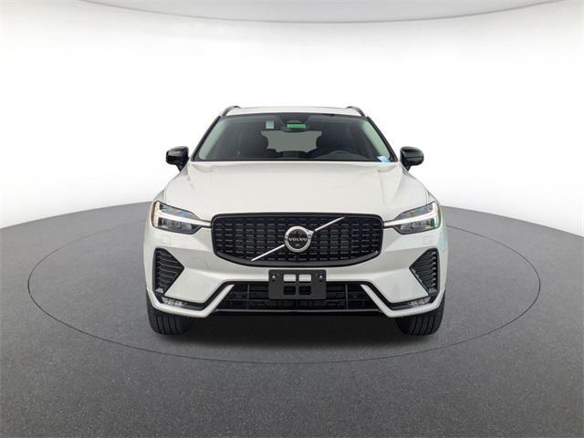 new 2025 Volvo XC60 car, priced at $49,133
