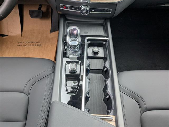 new 2026 Volvo XC60 car, priced at $54,145