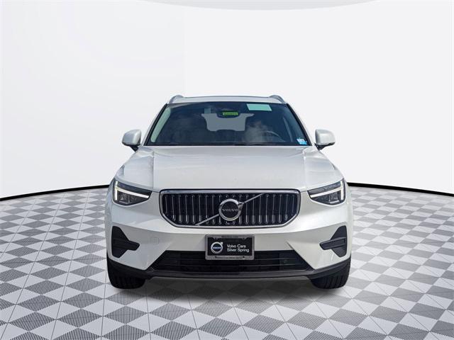 new 2025 Volvo XC40 car, priced at $43,095