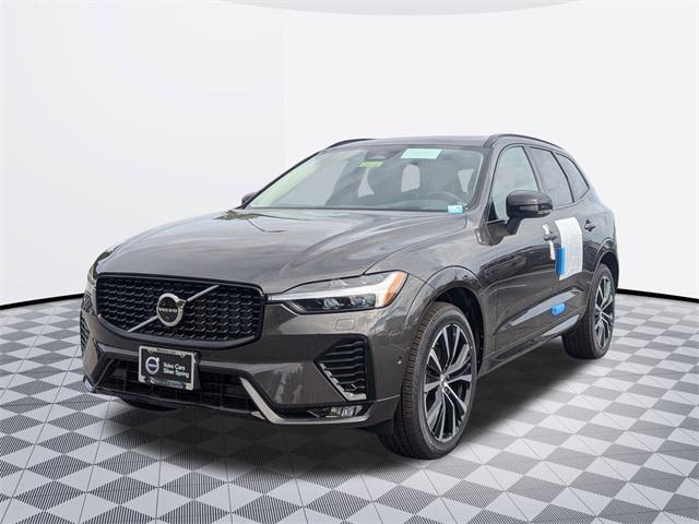 new 2025 Volvo XC60 car, priced at $59,435