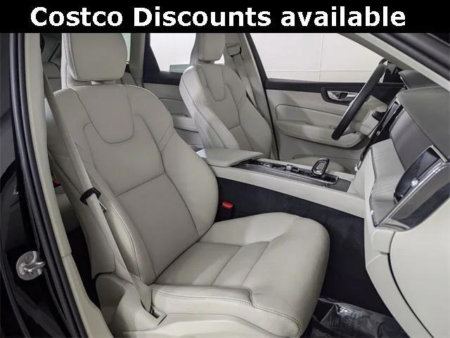 used 2023 Volvo XC60 Recharge Plug-In Hybrid car, priced at $41,200
