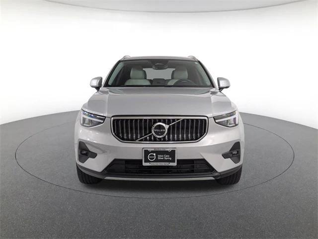 used 2023 Volvo XC40 car, priced at $32,200