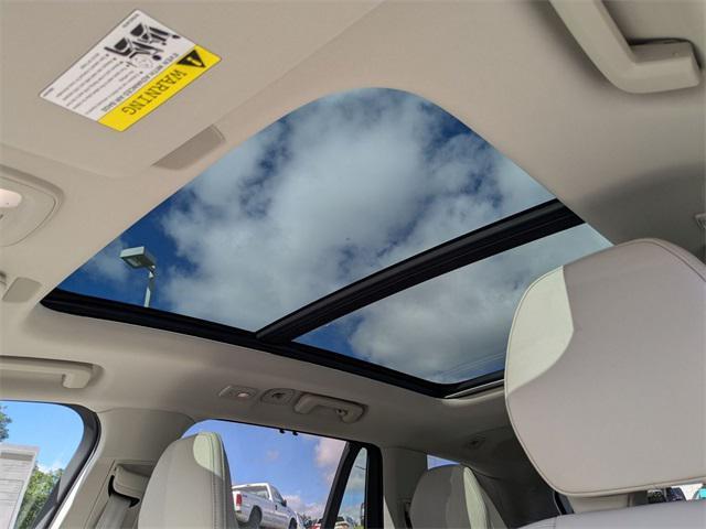 new 2026 Volvo XC90 Plug-In Hybrid car, priced at $82,625