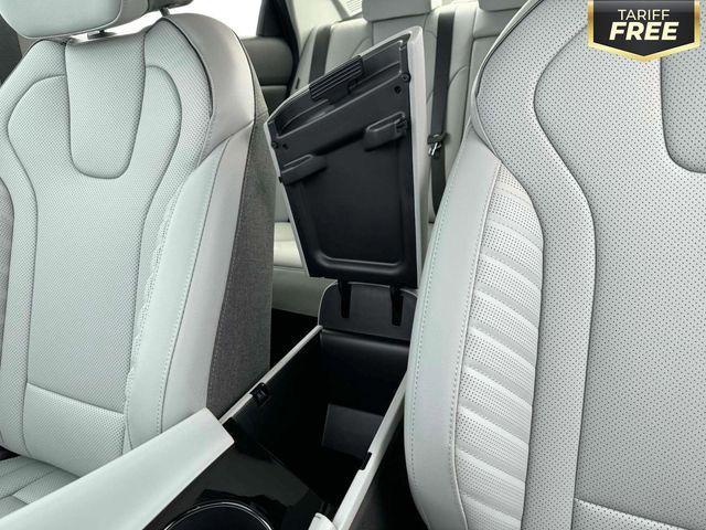 new 2025 Hyundai ELANTRA HEV car, priced at $29,070
