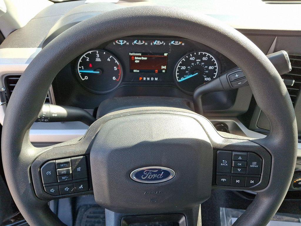 new 2025 Ford F-350 car, priced at $75,720