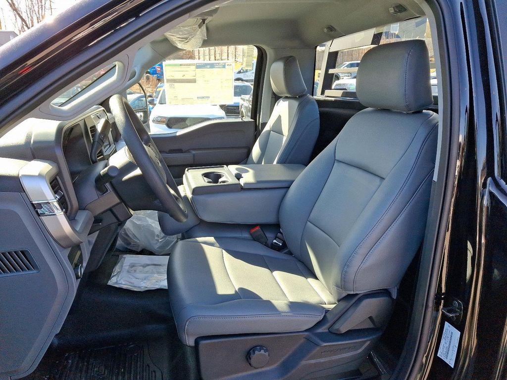 new 2025 Ford F-350 car, priced at $75,720