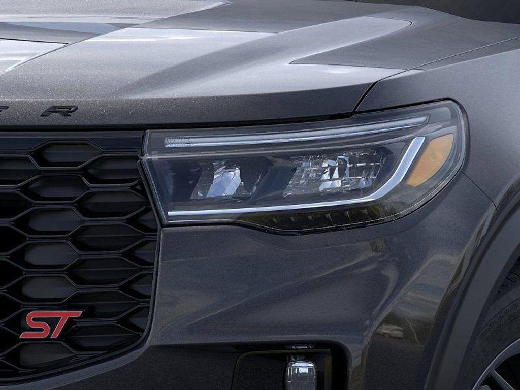 new 2025 Ford Explorer car, priced at $58,960