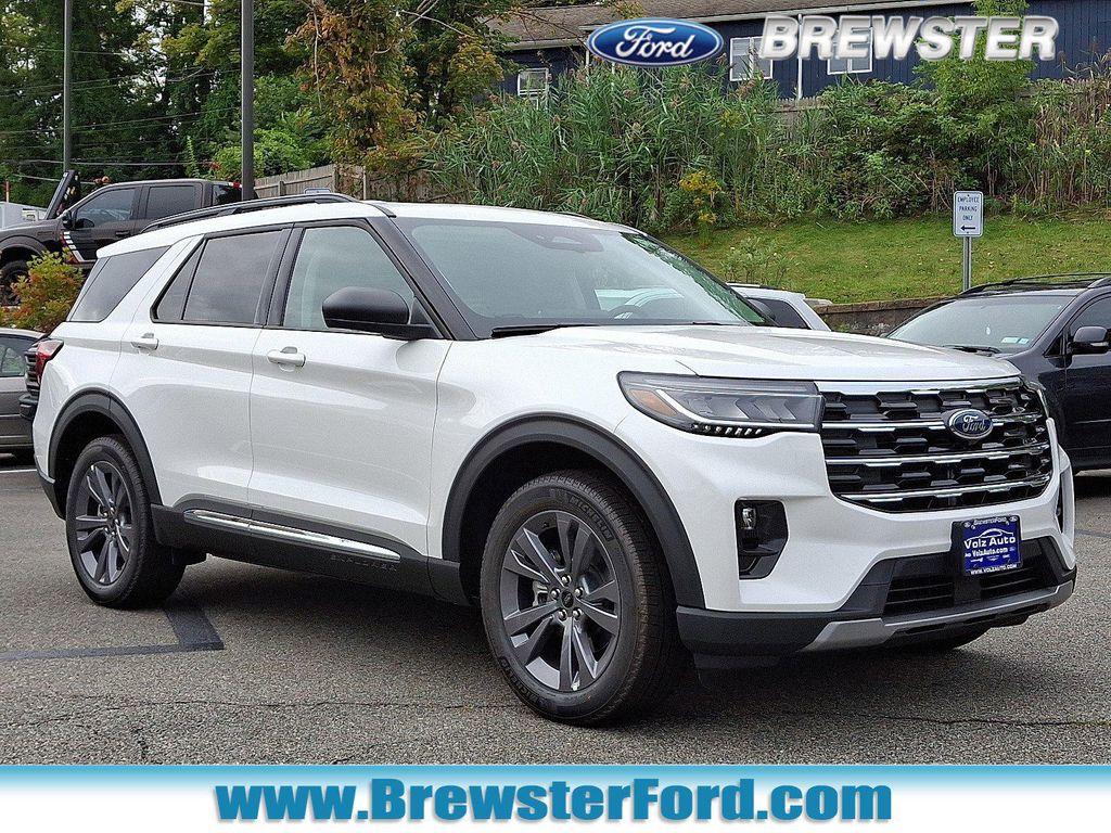 new 2025 Ford Explorer car, priced at $52,165