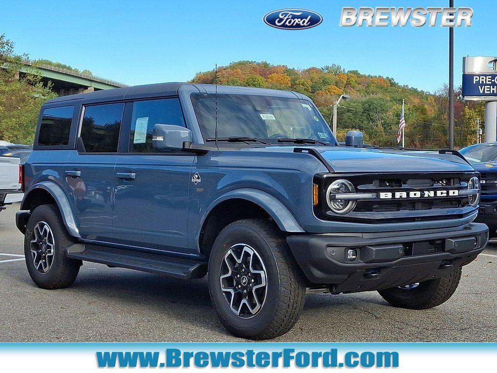 new 2025 Ford Bronco car, priced at $58,190