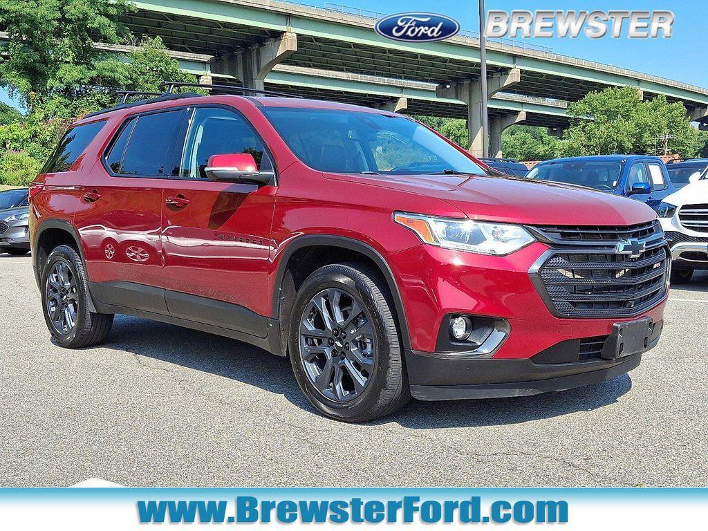 used 2021 Chevrolet Traverse car, priced at $31,498