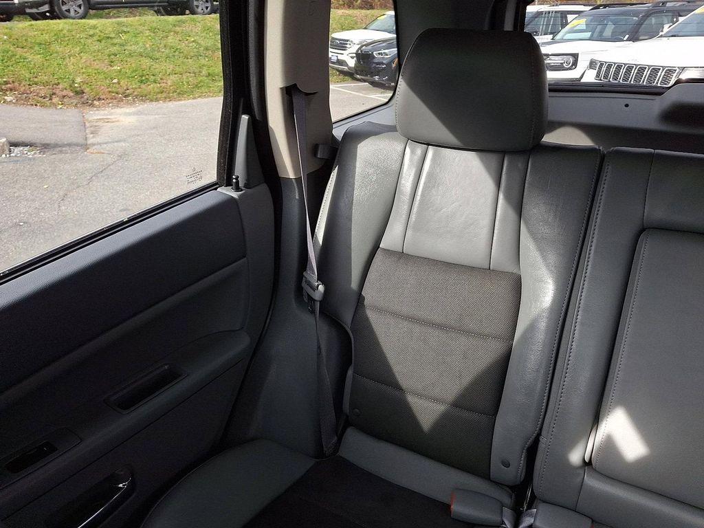 used 2006 Jeep Grand Cherokee car, priced at $37,497