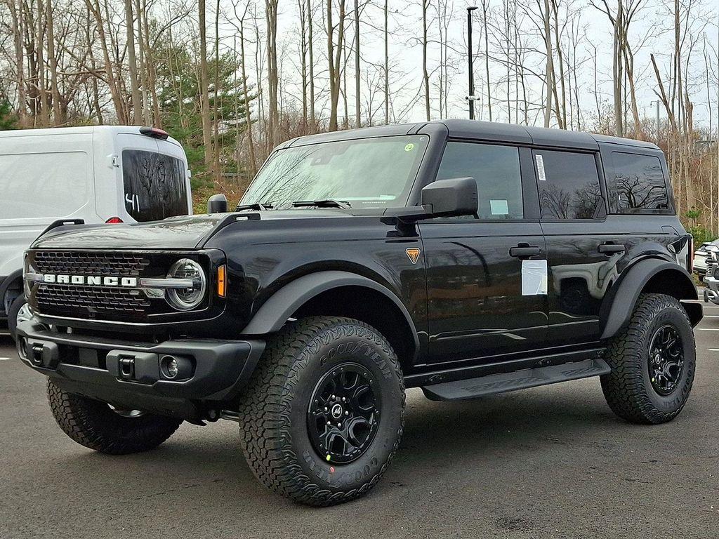 new 2025 Ford Bronco car, priced at $63,265