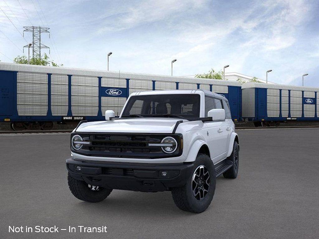 new 2025 Ford Bronco car, priced at $52,625