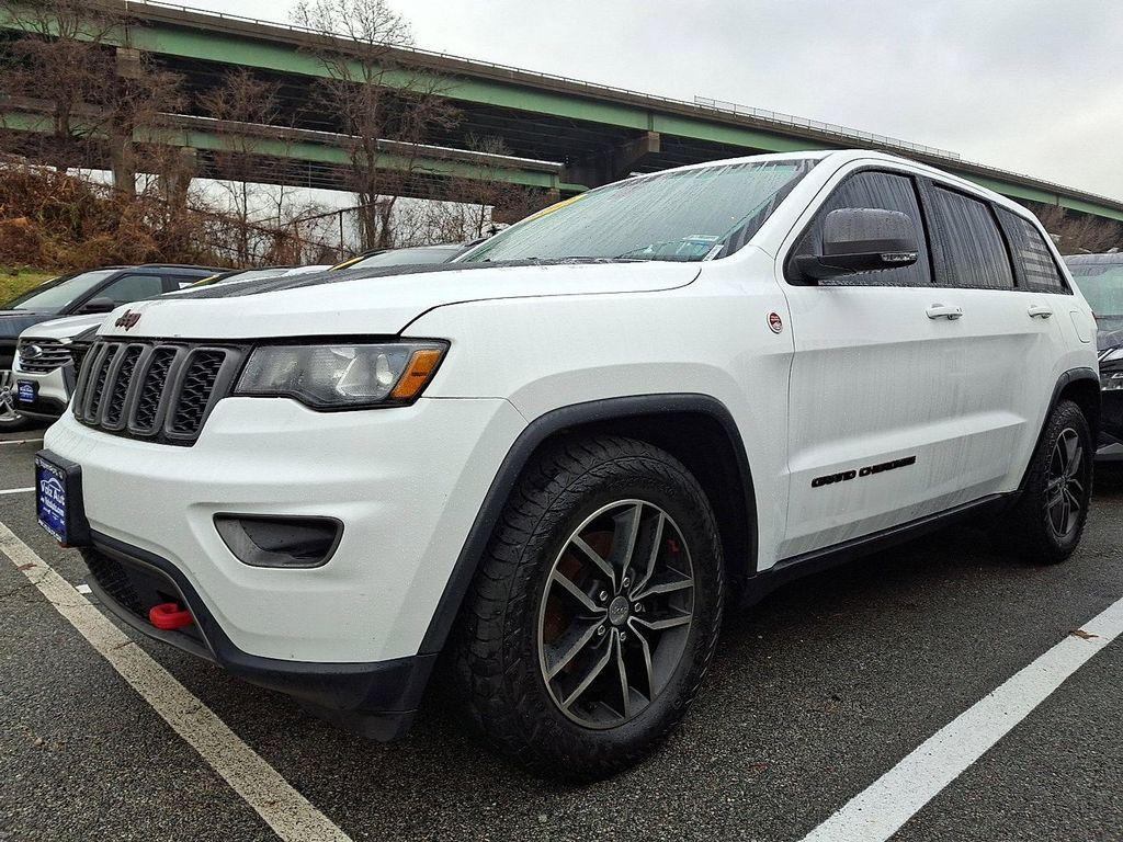 used 2017 Jeep Grand Cherokee car, priced at $16,490