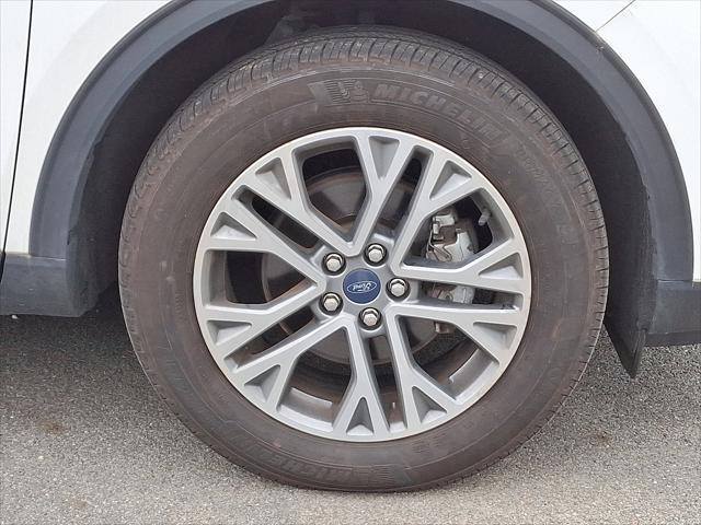 used 2022 Ford Escape car, priced at $27,999