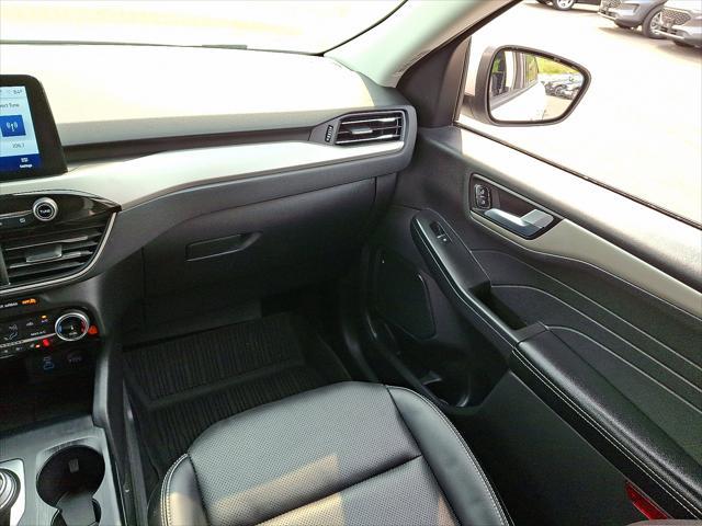 used 2022 Ford Escape car, priced at $27,397