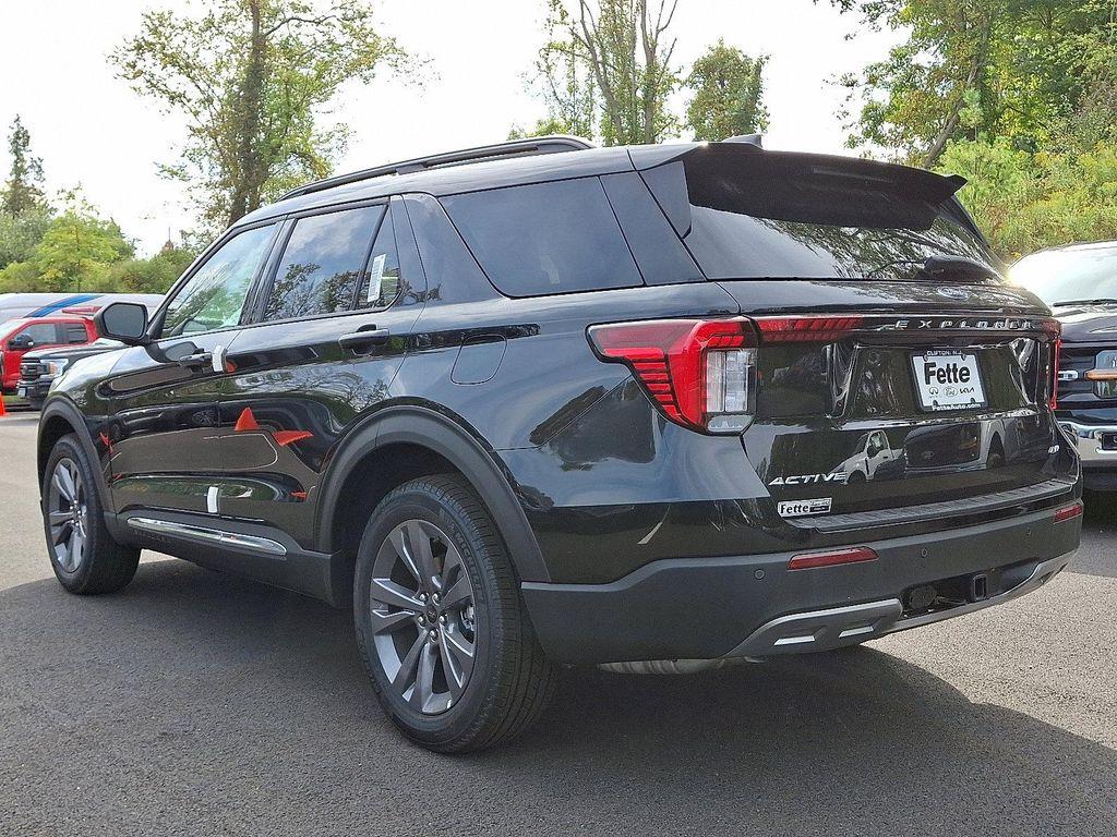 new 2025 Ford Explorer car, priced at $50,755