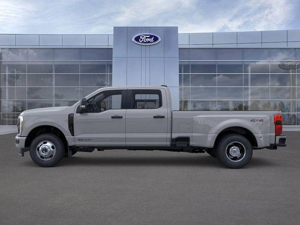 new 2026 Ford F-350 car, priced at $75,740