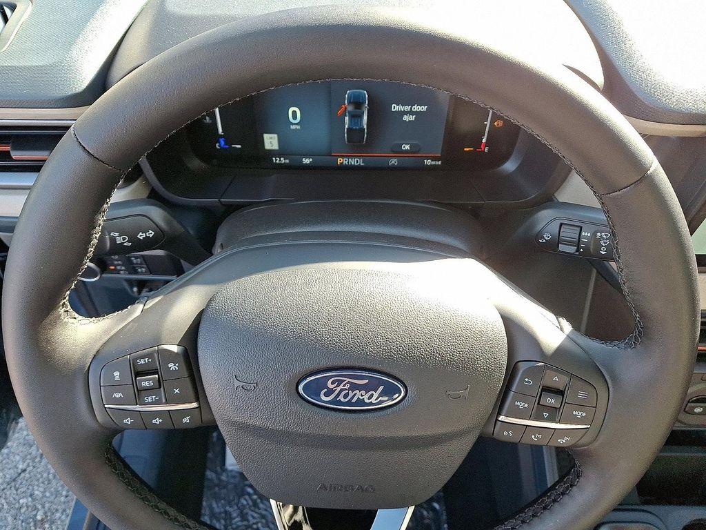 new 2025 Ford Maverick car, priced at $39,860